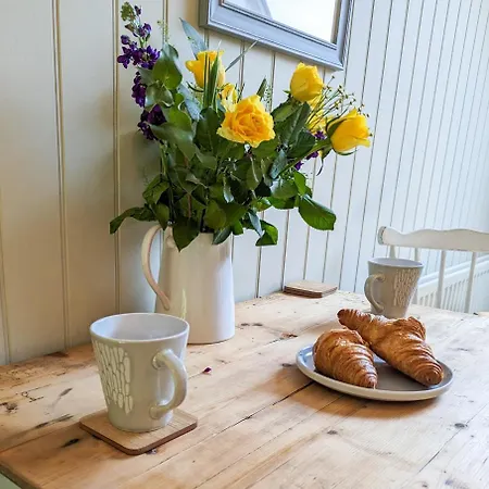 Town Farm Cottages Beadnell By Coast & Country Stays Exterior photo