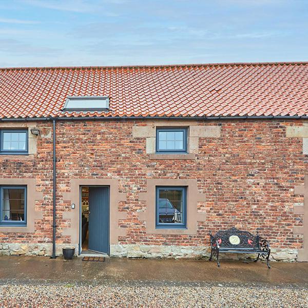 Town Farm By Coast & Country Holiday home *